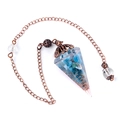 Pendolo esagonale in resina lapislazzuli con catena in rame antico e perline - Apatite