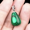 Colgante de malaquita en forma de gota con rayas verdes y cierre de plata para joyería - Malaquita (Sintética) (Sola)