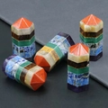 Piliers d'énergie hexagonaux en cristal aux sept chakras pour méditation et déco - Ornement de Pointe Hexagonale Multicolore