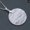 Collar minimalista con colgante redondo de cuarzo de cristal natural y cadena plateada - Cuarzo rosa