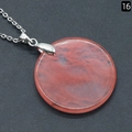 Colgante redondo plano de jaspe rojo con patrones naturales y collar de cadena plateada - Artificial Cherry Quartz
