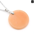Colgante de círculo de ágata de cristal naranja 30mm en cadena de metal plateado - Aventurina roja