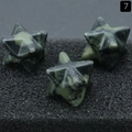 Drei Kambaba Jaspis Merkaba Sterne mit grün-schwarzen Natursteinmustern - Kambaba Jaspis (Einzelstück)
