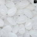 Pietre di cristallo naturale bianco lucido con superficie liscia e trama traslucida - Confezione da 1 kg / Cristallo di rocca