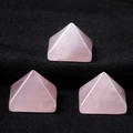 Three pieces of polished natural rose quartz crystal in four-sided pyramid shape - 14mm / Rose Quartz
