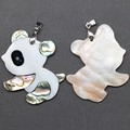 Pendente panda in madreperla bianca e conchiglia abalone con gancio argento - Panda