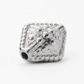 Perle carrée vintage argentée avec motifs en relief pour création de bijoux DIY - Couleur Acier (Style Relief Carré)