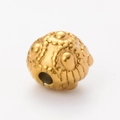 Perle sphérique dorée vintage avec motifs en relief et trou central pour bijoux DIY - Or (Style Boule Granulaire)