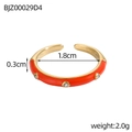Dettaglio anello regolabile dorato con smalto arancione e strass con le dimensioni - Stile Pietra Arancione (BJZ00029D4)