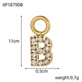 Détail du pendentif lettre B dorée avec incrustation de zircone et dimensions précises - Style Lettre B (XP1879DB)