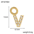 Dimensions détaillées du pendentif lettre V doré avec zircone pour bijoux DIY - Style Lettre V (XP1879DV)