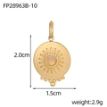 Detail van ovale gouden hanger met zonnestraal en roze steen, maat 2,0cm x 1,5cm, 2,9g - Roze Zon Patroon Stijl (FP28963B-10)