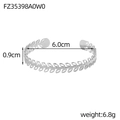 Vista dettagliata del bracciale a foglia argento con larghezza 0,9 cm e design traforato - Foglia Cava (FZ35398A0W0) / Argento