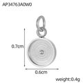 Detailed macro view of 0.6cm round stainless steel pendant charm with dimensions and weight - Silver Concentric Circles Texture Pendant (AP34763A0W0)