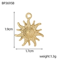 Detailansicht goldener Sonnenanhänger mit Reliefstruktur und exakten Maßen in cm - Körnige Textur Sonne Design (BP3695B)