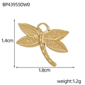 Détail du pendentif libellule doré avec dimensions 1,4cm par 1,8cm pour bijoux DIY - Forme Libellule Texture Pointillée (BP43955DW0)