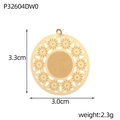 Vue détaillée d'un pendentif fleur évidé de 3,3 cm en acier inoxydable doré brillant - Style Mandala Or (P32604DW0)
