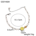 Detalle de pulsera de perlas con amuleto de cara sonriente y cadena ajustable de 5cm - Perla Cara Sonriente Cuenta de Ámbar (GS01468A)
