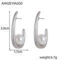 U-shaped earrings with pearls showing dimensions 3.0cm height and 1.7cm width - Silver Minimalist Pearl Dangle (AH42819A2G0)