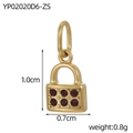 Detalle de dije de candado en oro de 18K con circonitas rojas y dimensiones - Colgante de Cerradura de Corazón Rojo Oscuro (YP02020D6-ZS)
