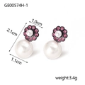 Detalle de pendientes de flor con perlas y cristales rosas con dimensiones - Estilo Flor Pendiente Rosa (GE00574H-1)