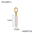 Détail macro du pendentif cylindre en pierre blanche avec boucle dorée de 1,5 cm - Pt3229bt11-18k+ Jade Blanc