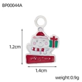 Detail view of a Christmas snowman pendant with dimensions 1.2cm x 1.4cm and weight 0.9g - Snowman (BP00044A)