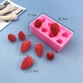 8-fach Erdbeere Silikonform für Schokolade und Kerzen mit Maßangaben in der Abbildung - 8-Kammer Erdbeere Form - Rosa