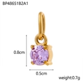 Détail macro d'un pendentif en zircon violet rond plaqué or, taille 0,8x0,5cm - Style Zirconium Violet (BP48651B2A1)