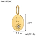 Makroaufnahme des 1,0cm ovalen Goldanhängers mit Buchstabe C und Zirkonia-Blume - Buchstabe C