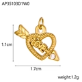 Vista detallada de colgante de corazón y flecha bañada en oro 18K con grabado LOVE - Circonia Transparente (AP35103D1W0)