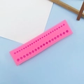 Rosa Silikon-Perlenform für DIY Kuchendekoration und Fondant-Streifen in verschiedenen Größen - Langer Perlenknopf-Stil / Rosa