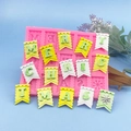 Pink silicone mold for Merry Christmas banner flag fondant and chocolate cake decoration - Christmas Bunting Style