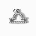 Détail du pendentif signe Balance serti de cristaux CZ avec finition argentée - Balance-Argent