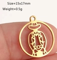 Macro-detail van de 15x17mm gouden cowboy-hanger van roestvrij staal met maat en gewicht - Cowboy Figuur Vorm (DY1297-2)