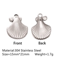Front and back view of silver seashell pendant made of 304 stainless steel - Scallop Shape - Silver (DY1063-1)