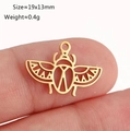 Ciondolo scarabeo dorato in acciaio inossidabile traforato accessorio fai da te - Forma di Scarafaggio (DY1369-2 Oro)