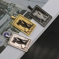 Pendentifs Tarot l'Ermite rectangulaires en finitions or, argent et noir mat - L'Ermite