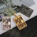 Pendentifs Tarot de la Tempérance en argent, or et noir sur acier inoxydable - La Tempérance