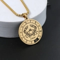 Collier pendentif Cancer doré avec symboles astrologiques gravés sur chaîne à billes - Or Cancer