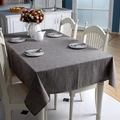 Nappe rectangulaire minimaliste gris foncé en lin avec texture pour table à manger - 140x200cm / Café Japonais
