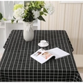 Mantel minimalista de cuadros blancos y negros con patrón de tela clásica - Cuadros Negros / 90x90cm