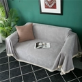 Funda de sofá de chenilla gris gruesa con elegantes flecos crema y tela texturizada - 180x150 / Gris Medio Sólido