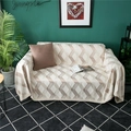 Copridivano spesso in ciniglia con motivi geometrici marroni e bordo in pizzo - 180x150 / Beige