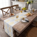 Chemin de table moderne en chenille avec motifs de feuilles jaunes et glands colorés - 33x260 / Feuille Jaune Et Gland