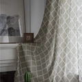 Rideau vert sauge à motif en treillis blanc avec bordures à pompons bohèmes chic - 150x180 / Vert Sauge Treillis Gland Crochet