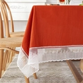 Mantel rojo naranja de algodón lavado con elegante borde de encaje blanco - Algodón Lavado De Color Naranja Rojizo Con Ribete De Encaje De Meteorito. / 140x140cm