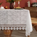 Nappe française en coton blanc avec broderies florales et bords géométriques creux - 90x90cm / Vigne 3D Blanc