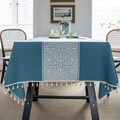 Mantel rectangular de jacquard azul marino con diseño étnico blanco y borlas - 100x140 / Bloque Geométrico Azul con Borlas