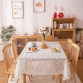 Nappe vintage en dentelle blanche avec jacquard floral et bordures festonnées élégantes - 60x60cm / Blanc (Fleur en Soie Brillante)